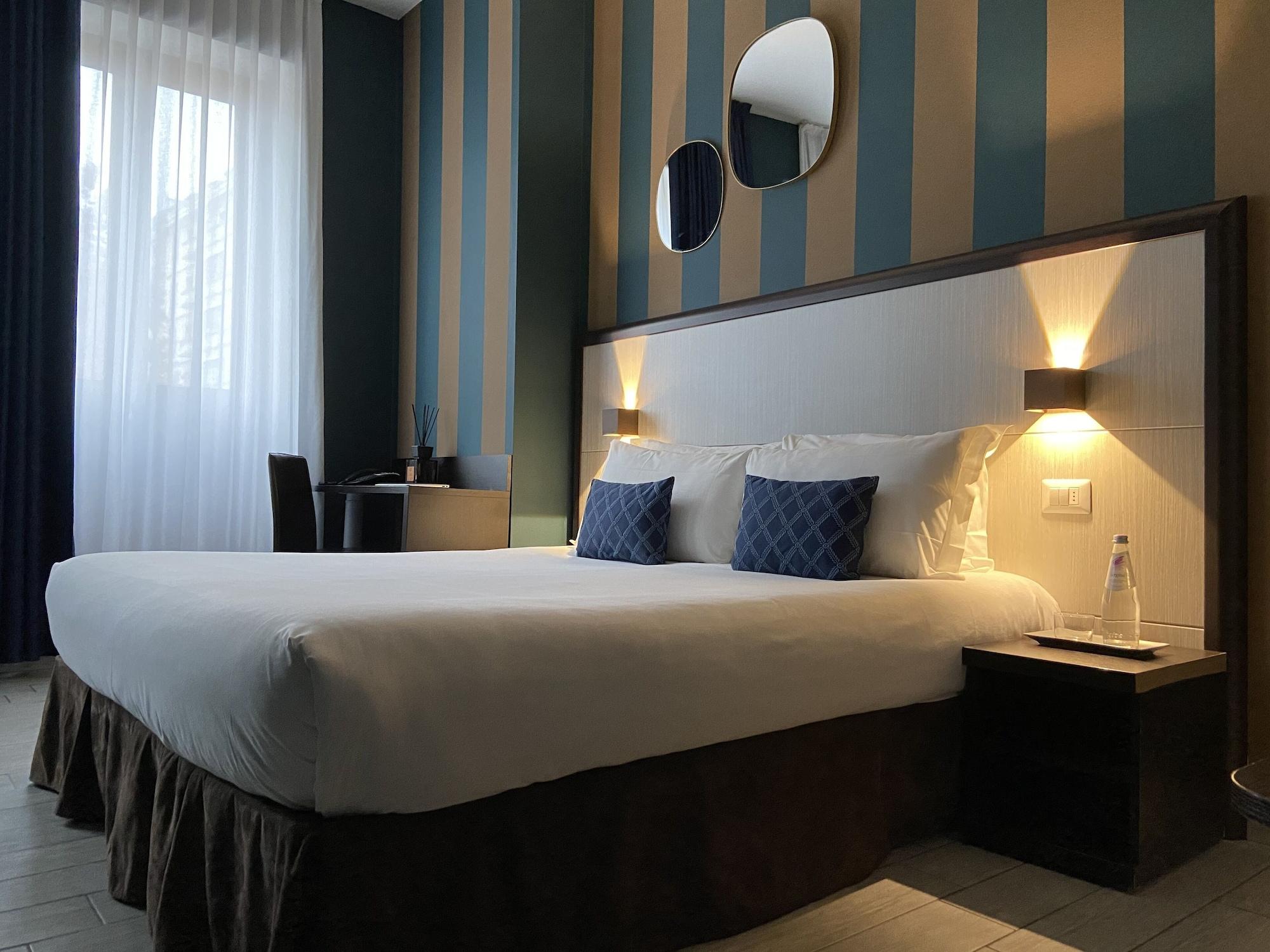 Av Hotel Milano Екстериор снимка