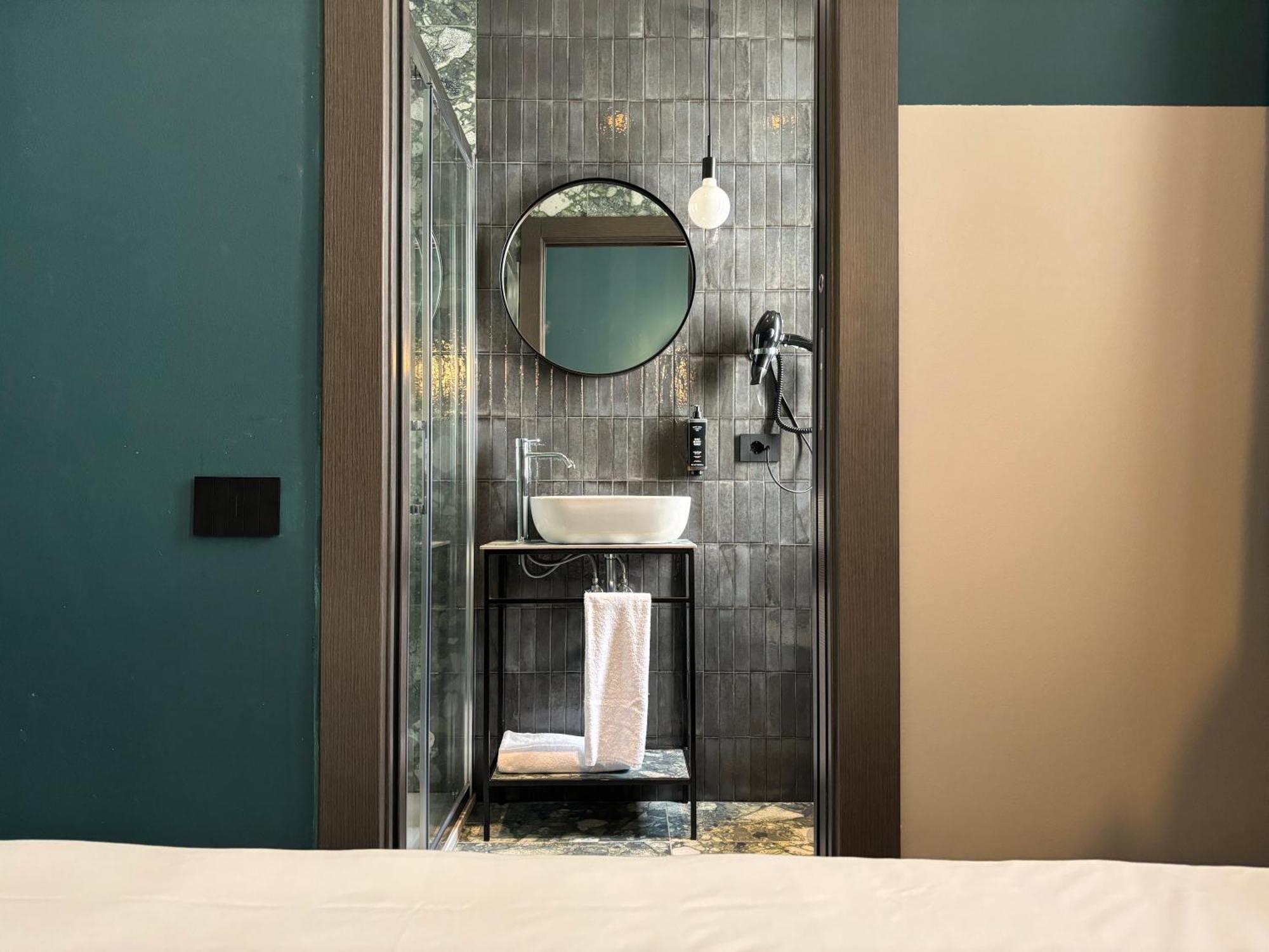 Av Hotel Milano Екстериор снимка