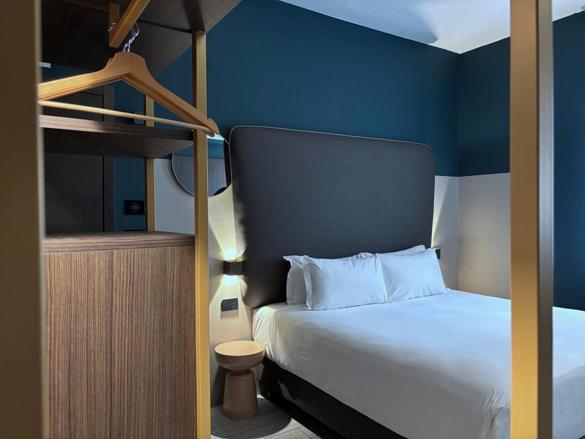 Av Hotel Milano Екстериор снимка