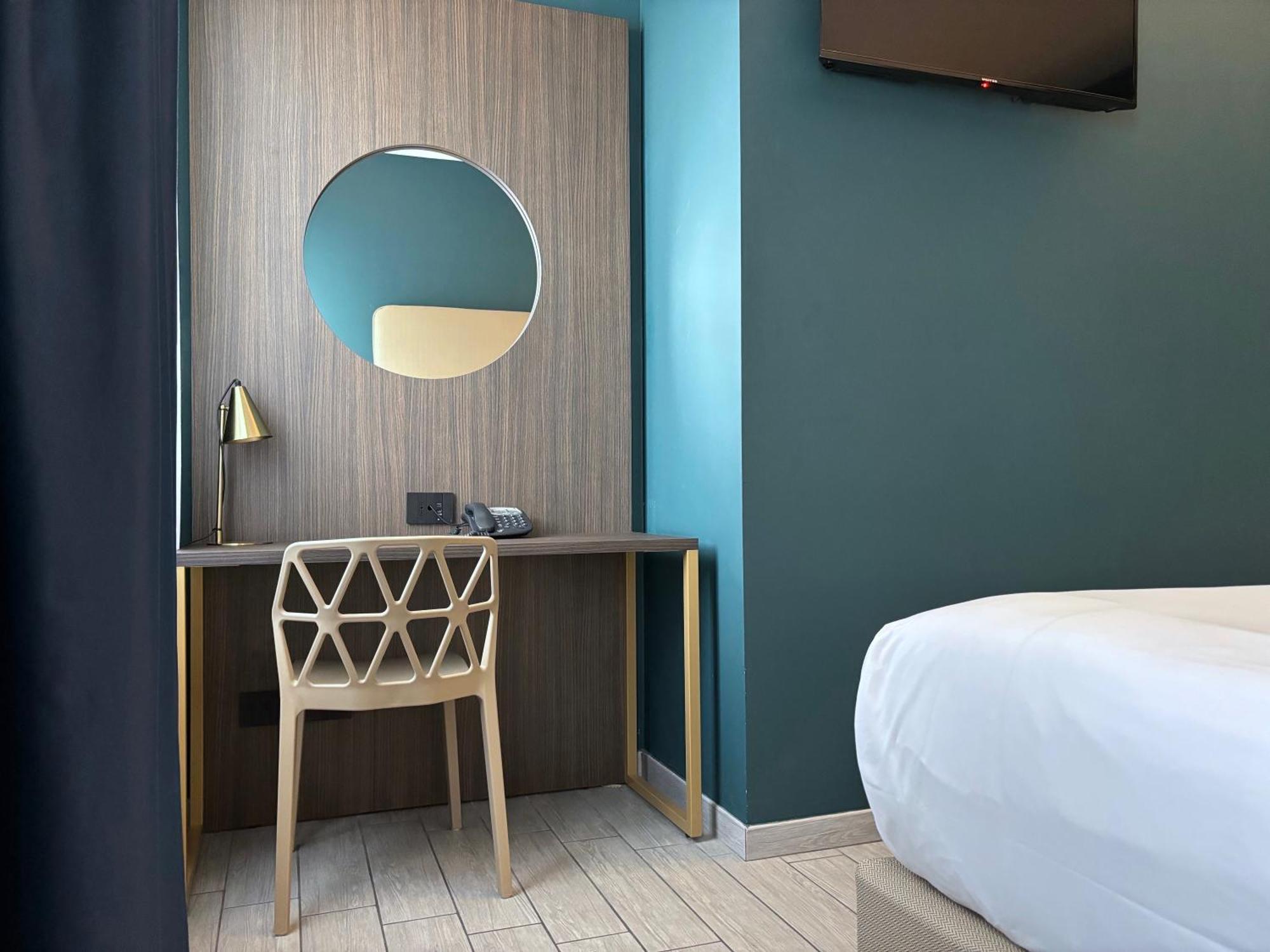 Av Hotel Milano Екстериор снимка