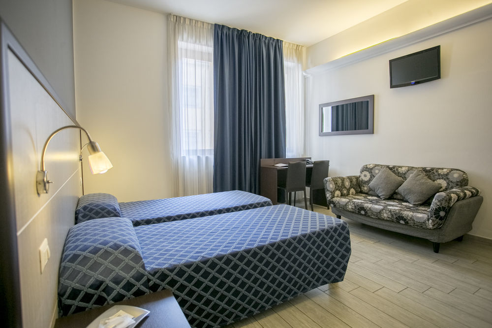 Av Hotel Milano Екстериор снимка