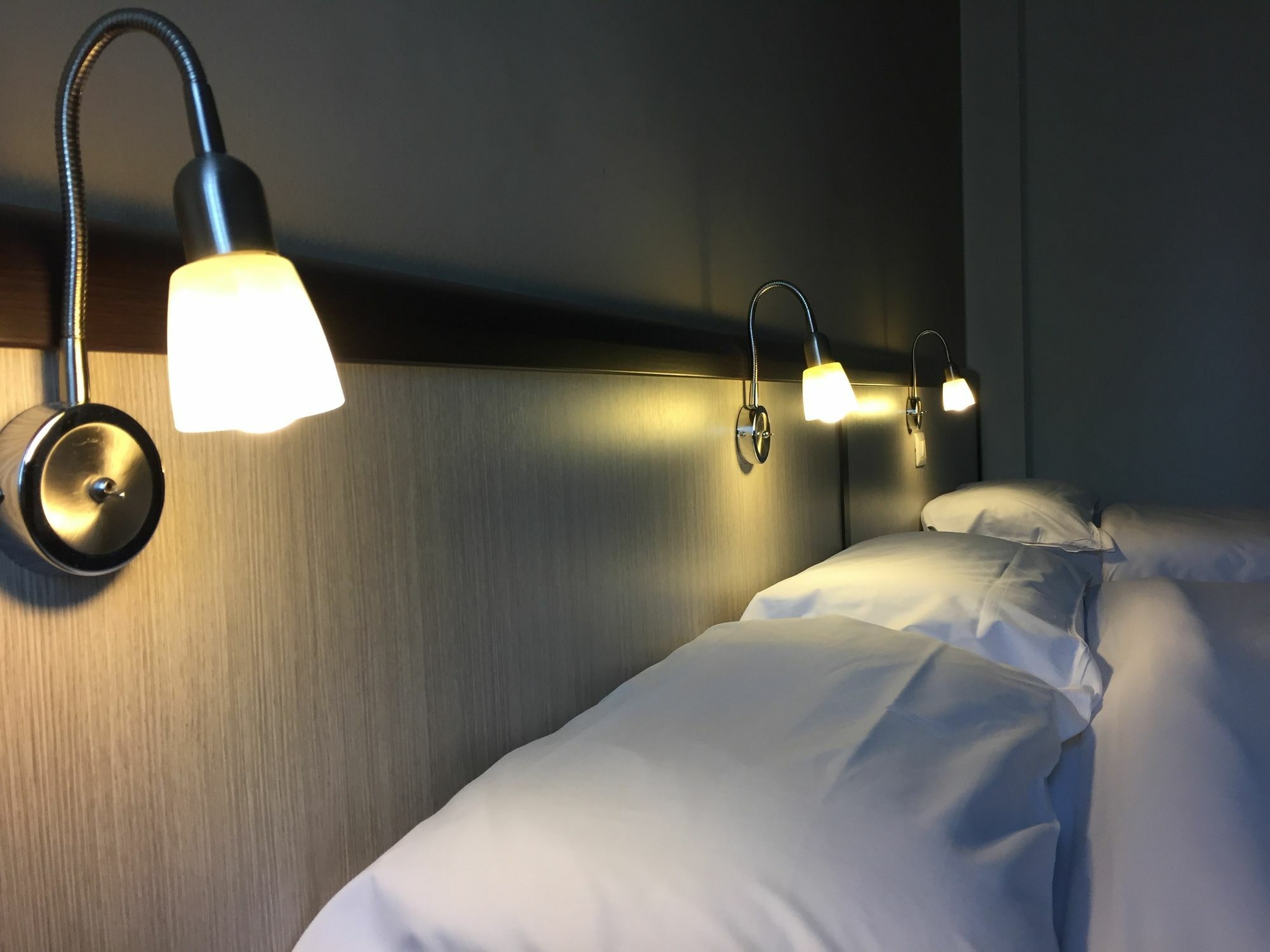 Av Hotel Milano Екстериор снимка